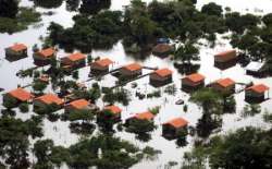 Наводнение в Боливии привело к ЧС. Фото: AIZAR RALDES/AFP/Getty Images